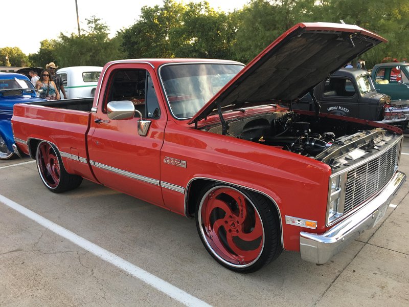 20180902 191251 - Fat Daddys Car Show.jpg